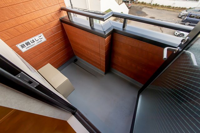 レコラ花小金井302号室 バルコニー