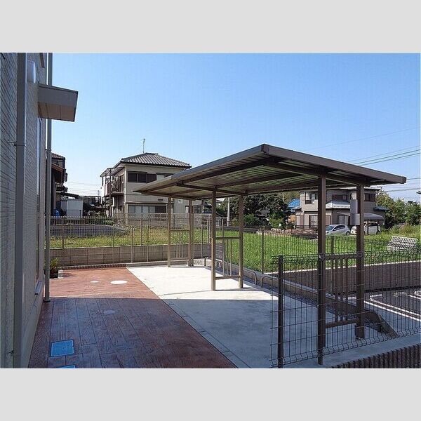 メゾンクオーレⅢ 駐輪場