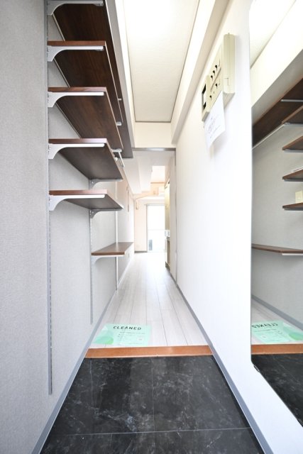 グレイス旗の台 玄関