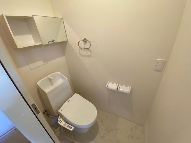 アンナビア シャワー付きトイレ