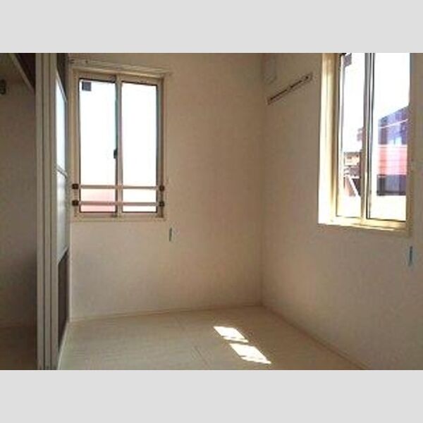 ハイム羽沢十番館301号室 洋室