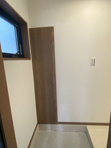 アルム104号室 玄関