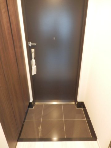 びゅうリエットグラン新宿戸山 玄関