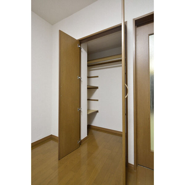 アーク・スクエア 収納