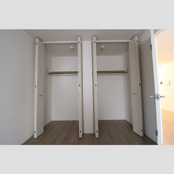 アヴァンス堀切206号室 クローゼット