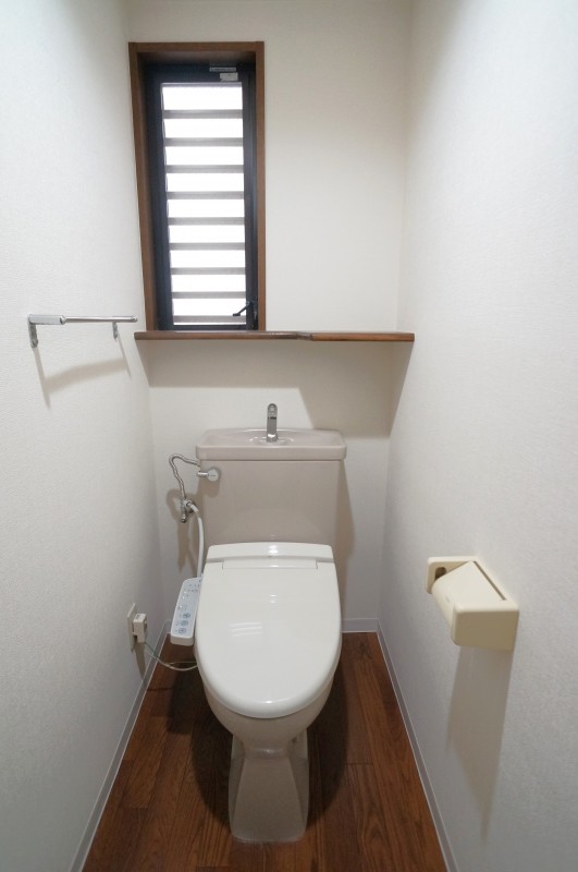 T’s garden横浜反町4階 トイレ