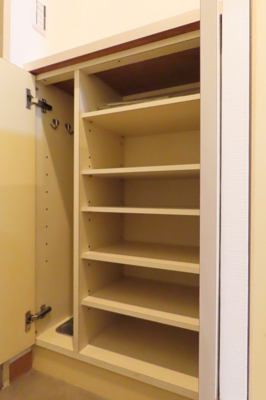 ドミトリー原町田5階 収納