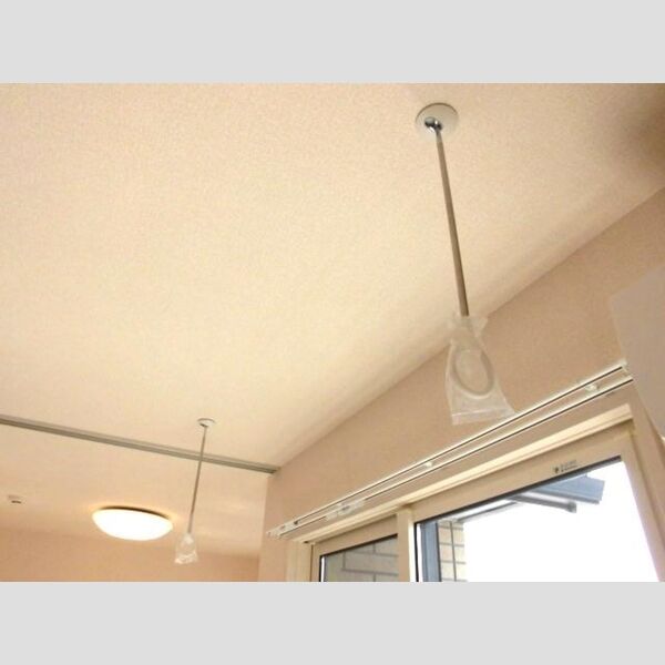 クローネ201号室 室内物干し