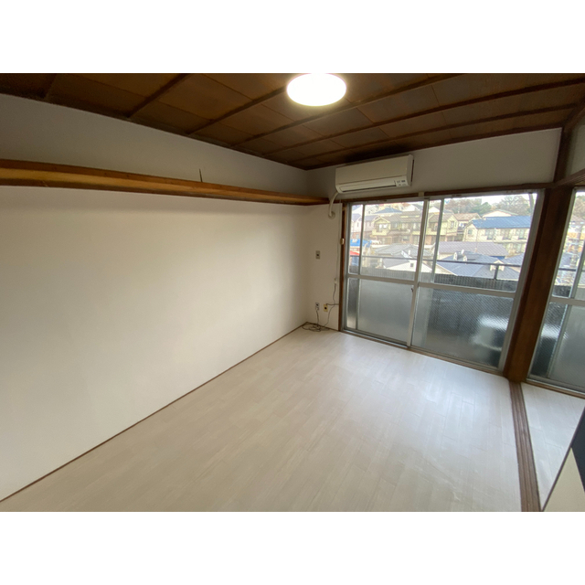 第2白楽マンション202号室 リビング