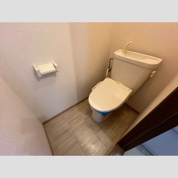 サニーガーデン106号室 トイレ