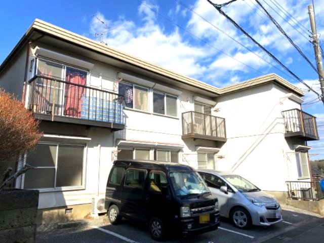 中佐津間ハイツ 外観