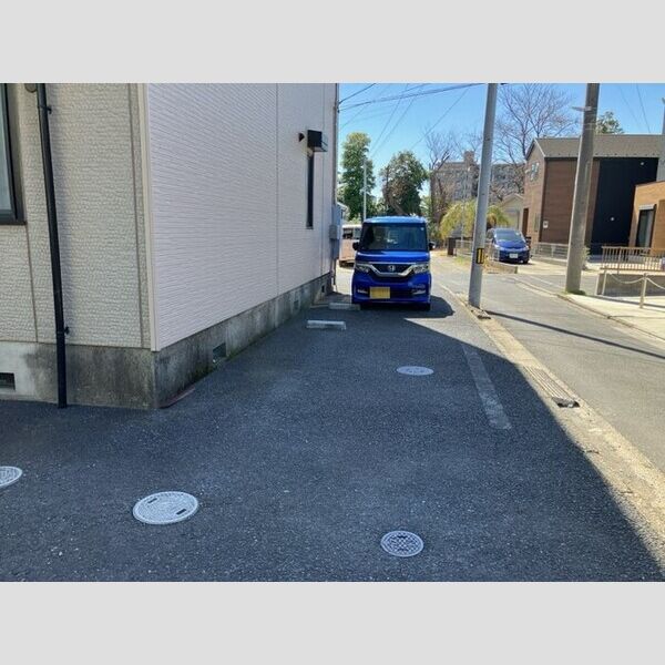 フレグラントアネックスⅡ 駐車場
