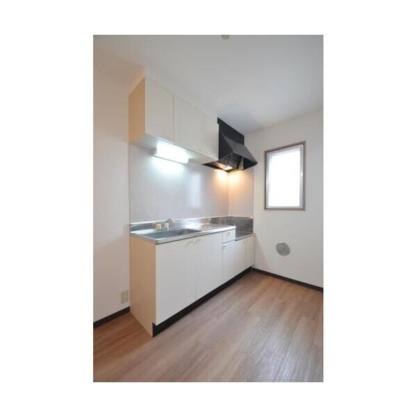 メゾン・カワイ203号室 キッチン