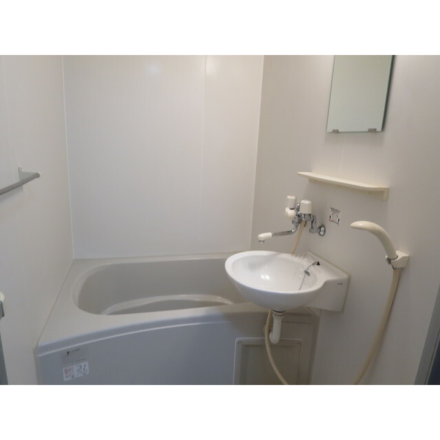 イーグルヒロ1階 内観