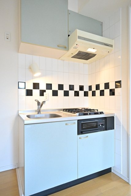 ラグジュアリーアパートメント文京千石♯012階 キッチン