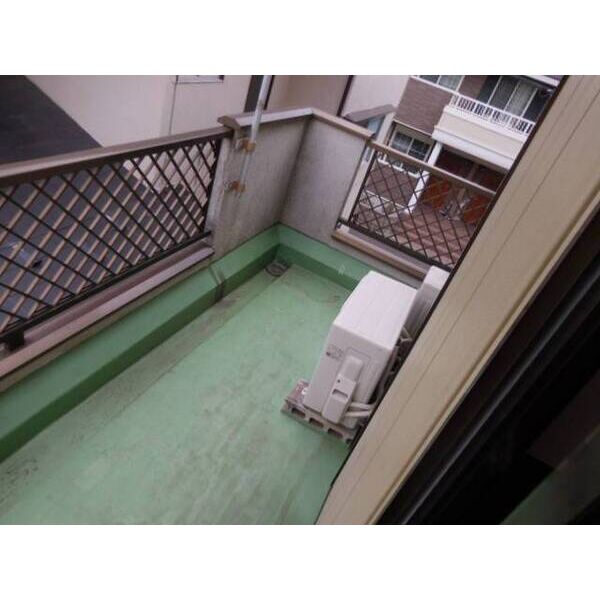 朝霞市三原戸建 バルコニー