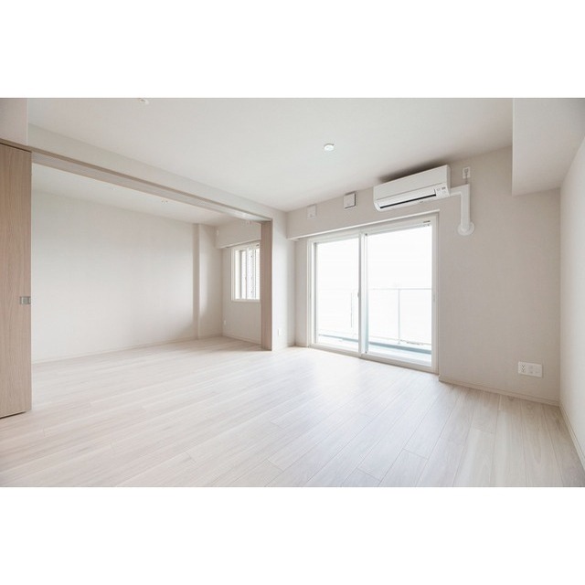 ドゥーエ西馬込0501号室 リビング