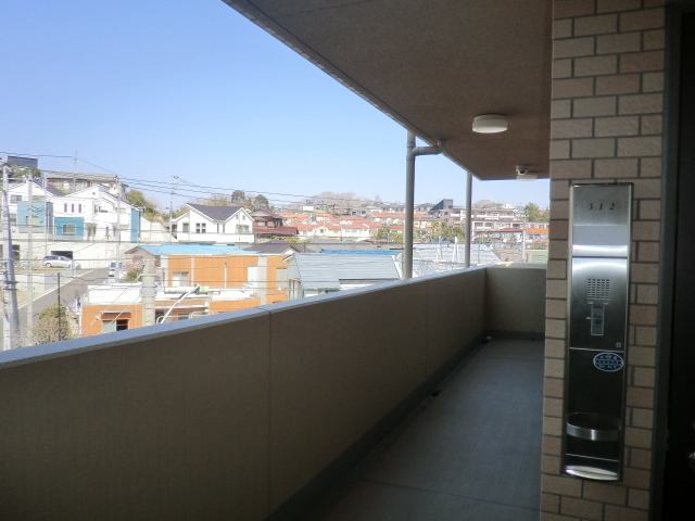 カッスル菊名0312号室 玄関