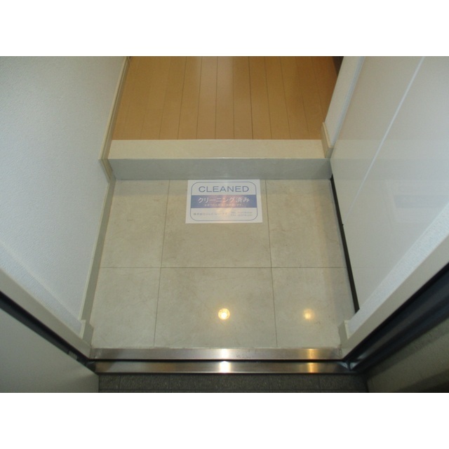 スカイコート川崎西口 玄関