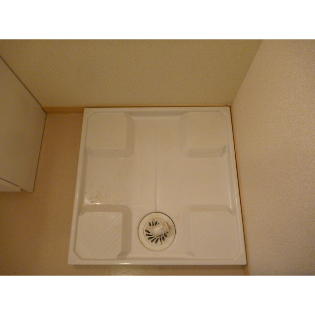 アムール 優104号室 内観