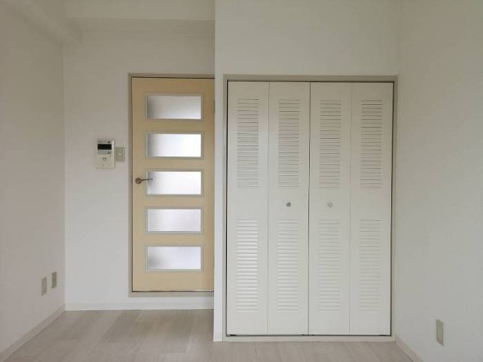 ローズガーデンＡ７１番館(A-071)3階 リビング