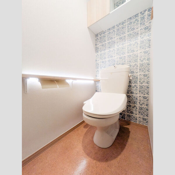 リビングタウン三橋107号室 トイレ