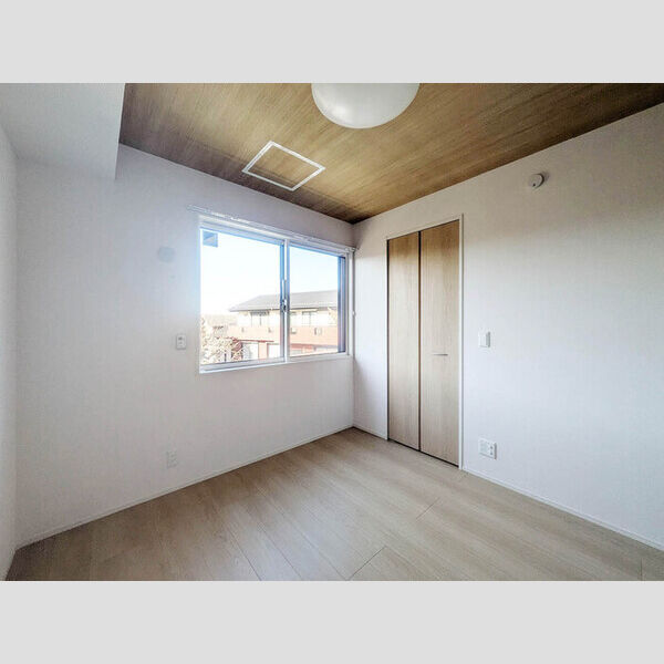 シンボルバーム・ラオム203号室 洋室