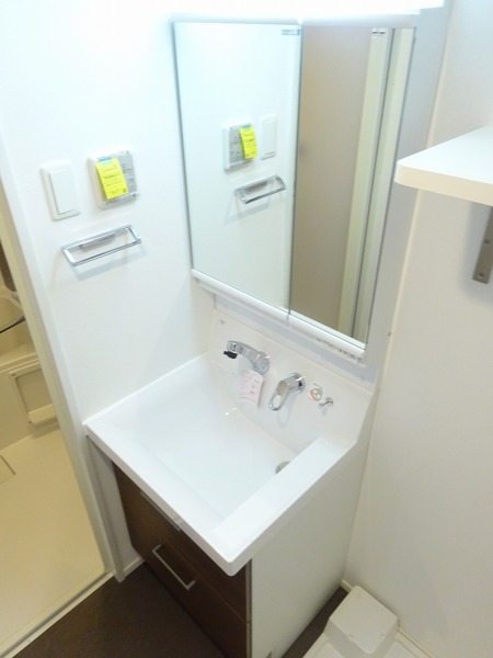 ハーモニーレジデンス池袋メトロゲート301号室 洗面