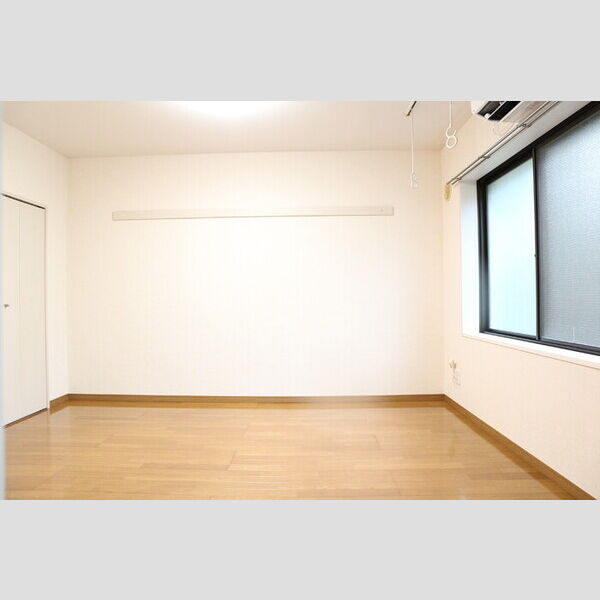 MM DAIMON 洋室(10.7帖)