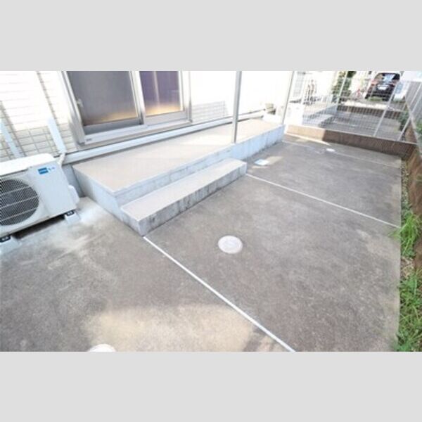 ガーネット　Ⅰ102号室 専用庭