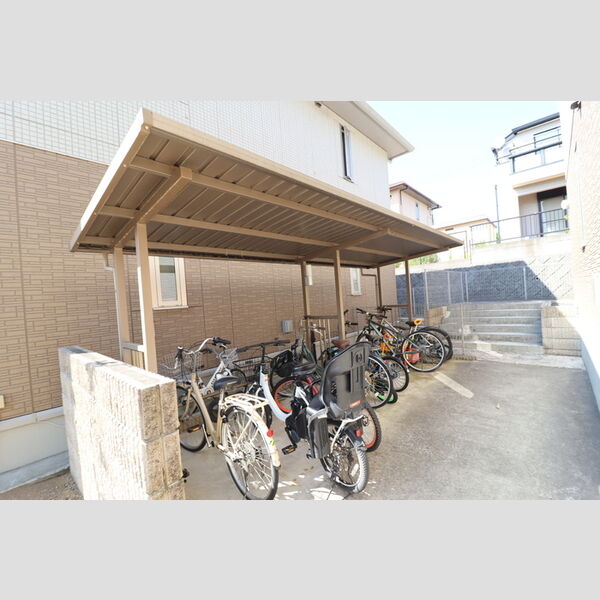 アネモス　B 駐輪場