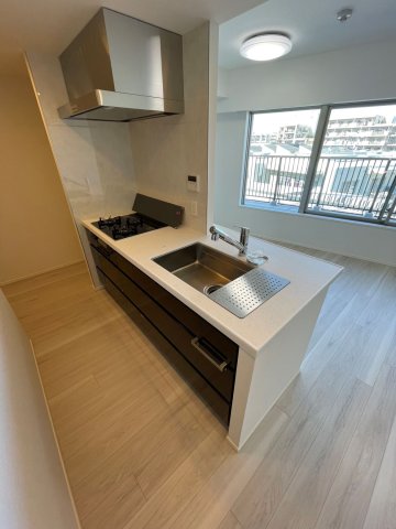 ガーラ・ステーション川崎久地4階 きれいなキッチンです