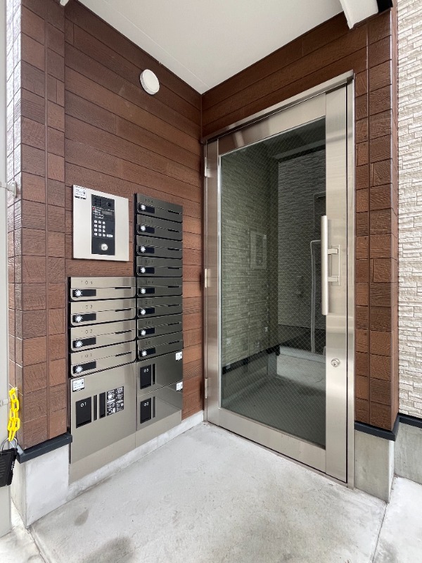 コンフォート蕨WEST2階 エントランス