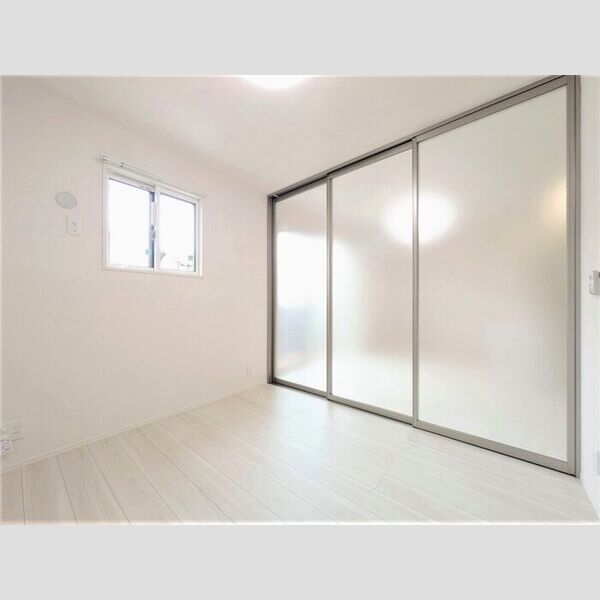 パークサイドヴィラⅢ102号室 洋室4.5帖