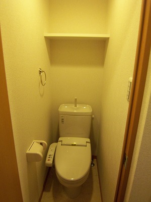 ＴＲＡＤＩＳ ＮＩＰＰＯＲＩ Ｅ 内観