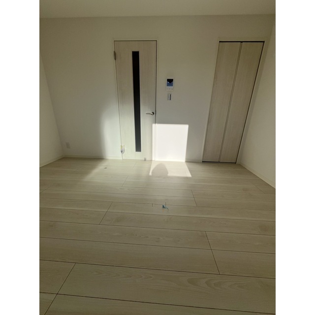 エクセラン中浦和104号室 リビング