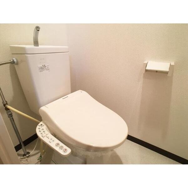 ビューテラス都筑606号室 トイレ