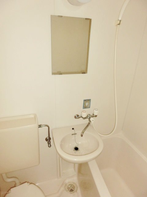 第6シティハイム1階 洗面所