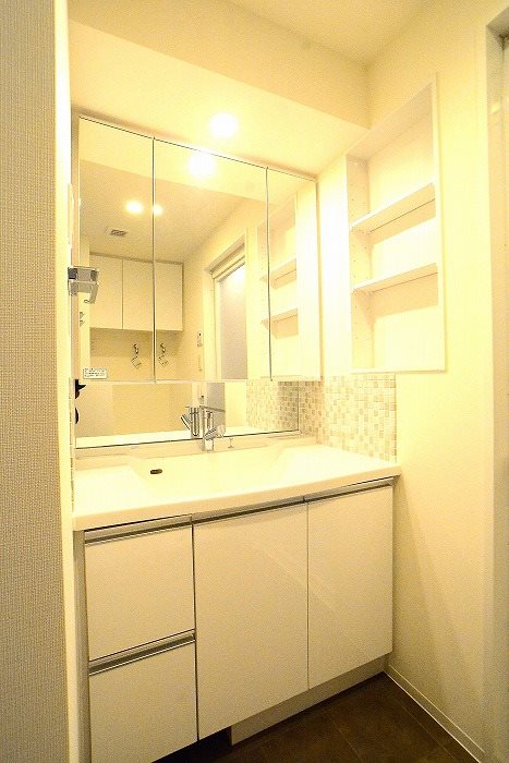 ステージグランデ上野松が谷 ※カラータイプ異なります