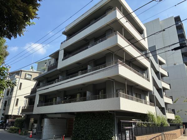 西麻布ホームズの外観画像