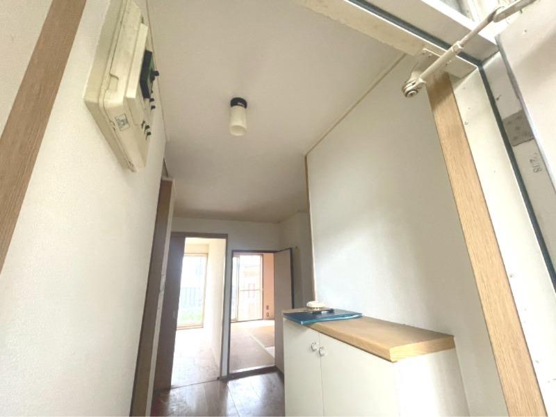 ドミールさがみ 玄関