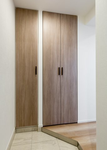 SYFORME GAIEMMAE ※同タイプ参考写真です（カラータイプが異なる場合がございます）