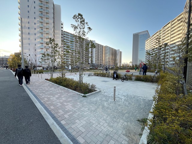 セントガーデン海老名Ⅱ街区0909号室 敷地内公園（お子さんを安心して遊ばせる事が出来ます）