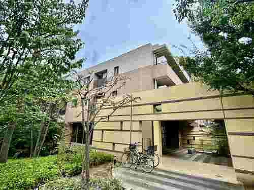 武蔵野レジデンス弐番街 建物外観別角度　※２０２５年１０月撮影の写真