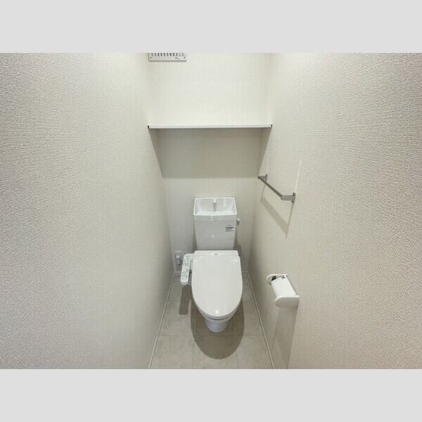 オルメル202号室 トイレ　温水洗浄暖房便座