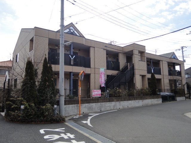 リトルフォレスト 外観写真（昼）