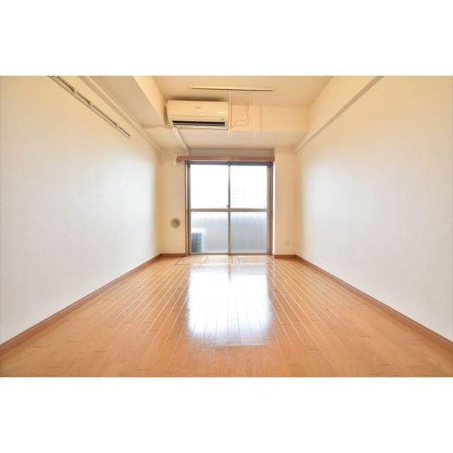 ヴェルト川口 内観