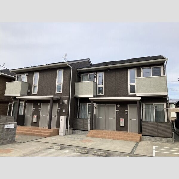 サントル ヴィラージュⅡ202号室 外観