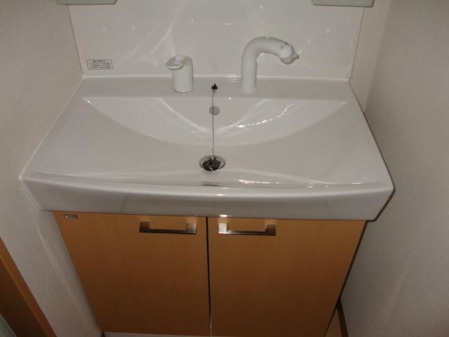 シィーエム・クイーン 洗髪洗面化粧台