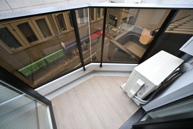 ＧＲＡＮＳＩＴＥ　ＮＡＫＡＭＥＧＵＲＯ4階 バルコニー